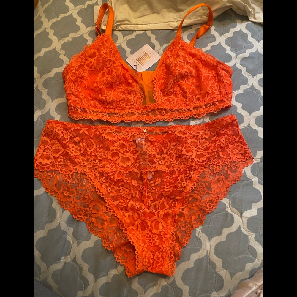 Savage X Fenty Bralette & underwear